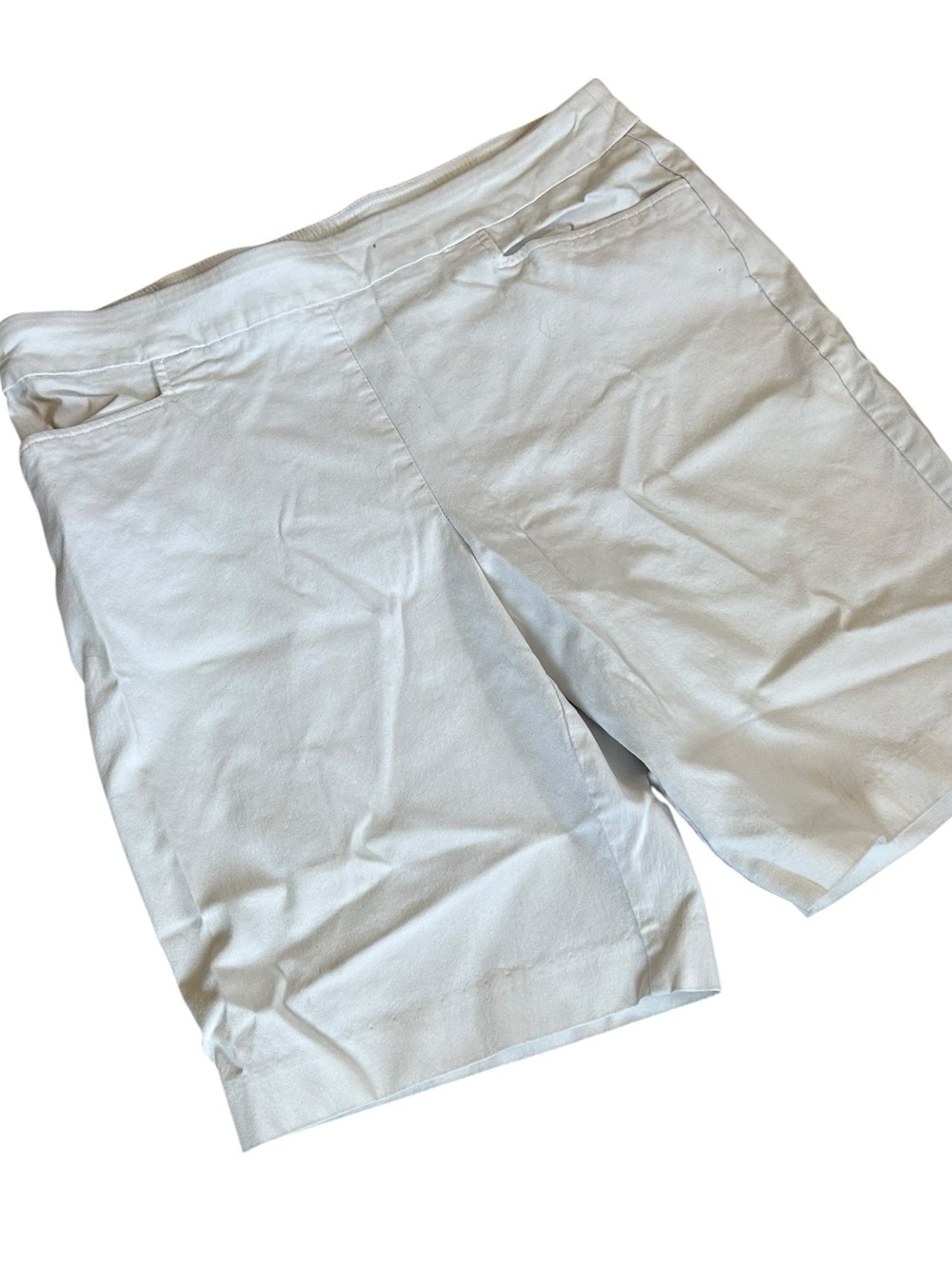 White Shorts Causal Everyday Style Time and Tru High Rise Women’s Size Large Fit
